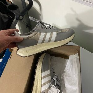 Adidas Retropy e5. Size 11. New never worn